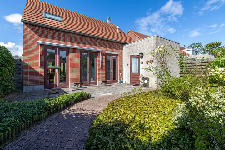 Foto 3 van Dr. Nic. Radbodusstraat 5