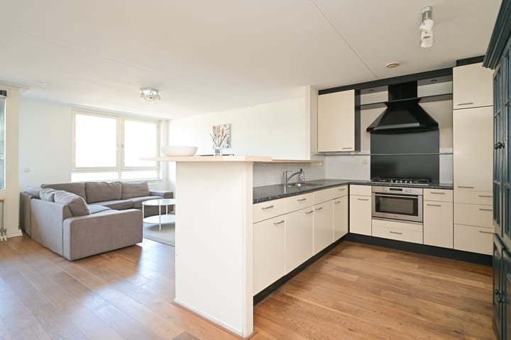 Foto 3 van Gevers Deynootweg 79-C