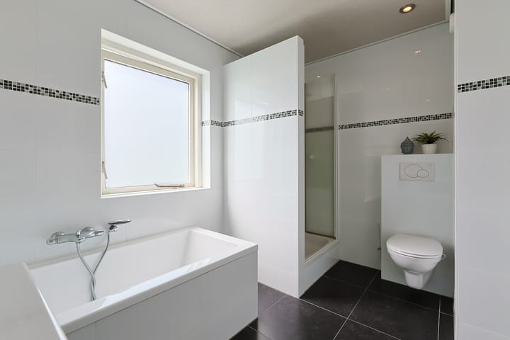 Foto 24 van Meidoornlaan 24