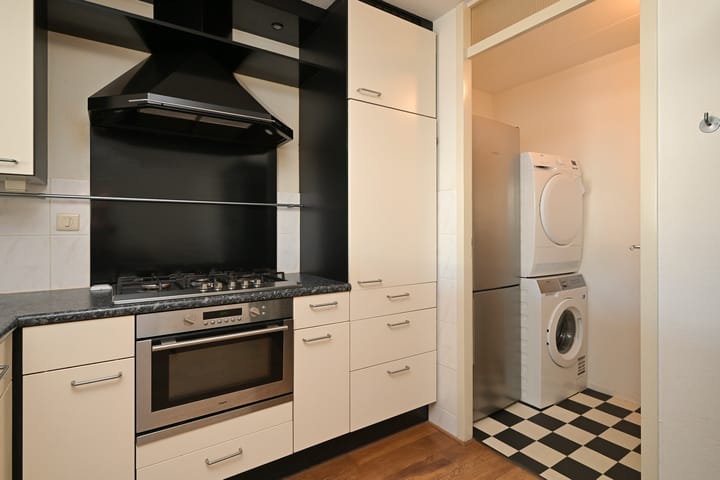 Foto 10 van Gevers Deynootweg 79-C