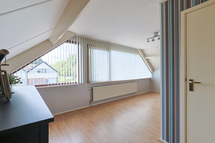 Foto 30 van Meidoornlaan 24