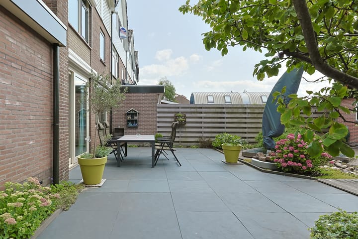 Foto 37 van Meidoornlaan 24