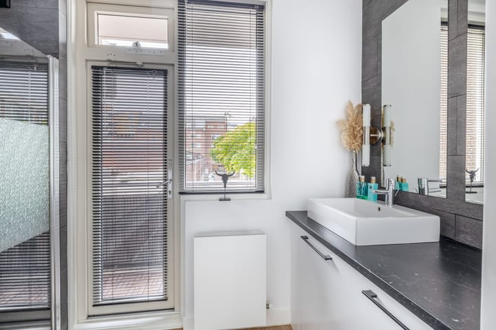 Foto 22 van Goudsewagenstraat 25-A