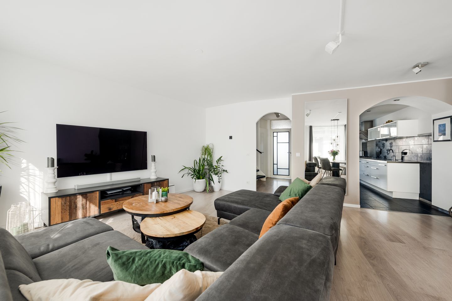 Photo 4 of Binnenhof 22