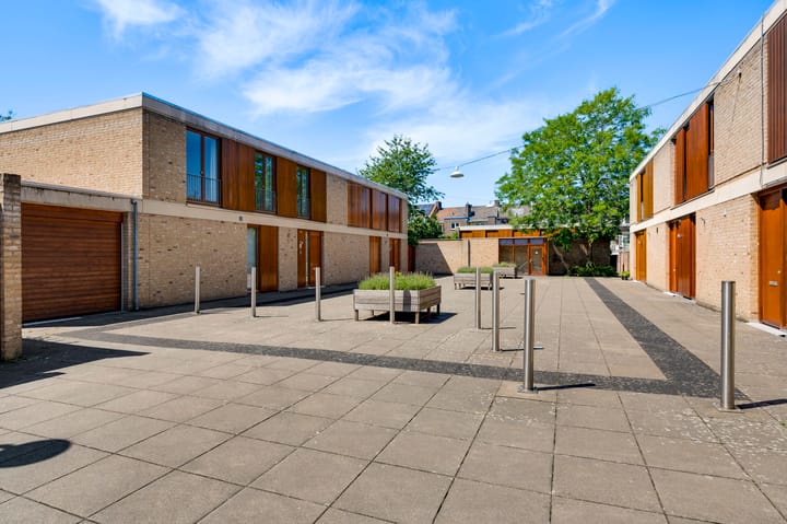 Photo 4 of Den Deken 1