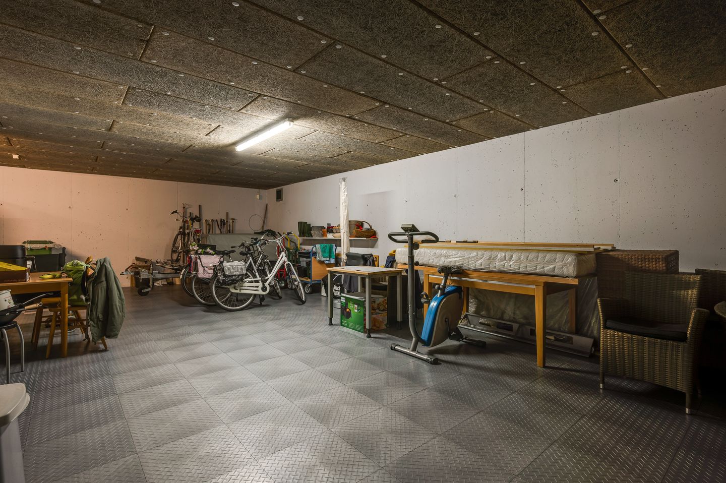 Foto 34 van Den Deken 1