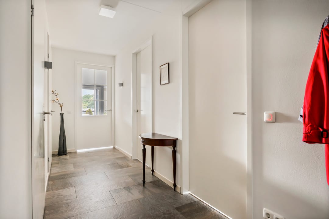 Foto 7 van Koningsschild 44