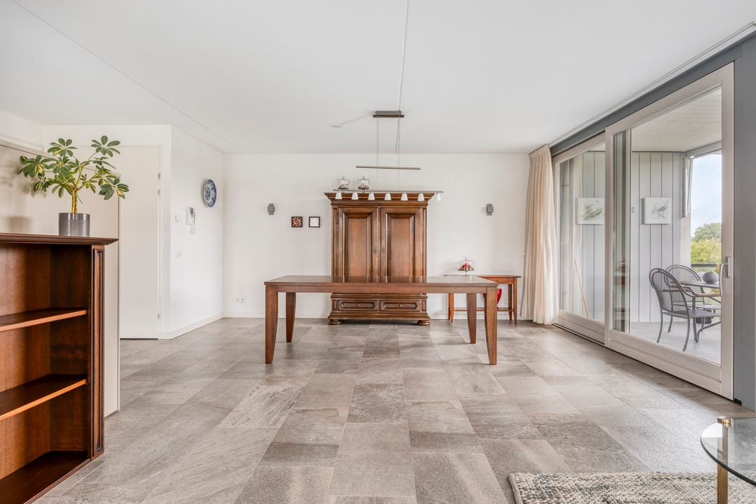 Foto 11 van Koningsschild 44