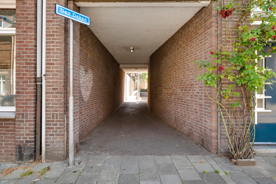 Foto 47 van Den Deken 1