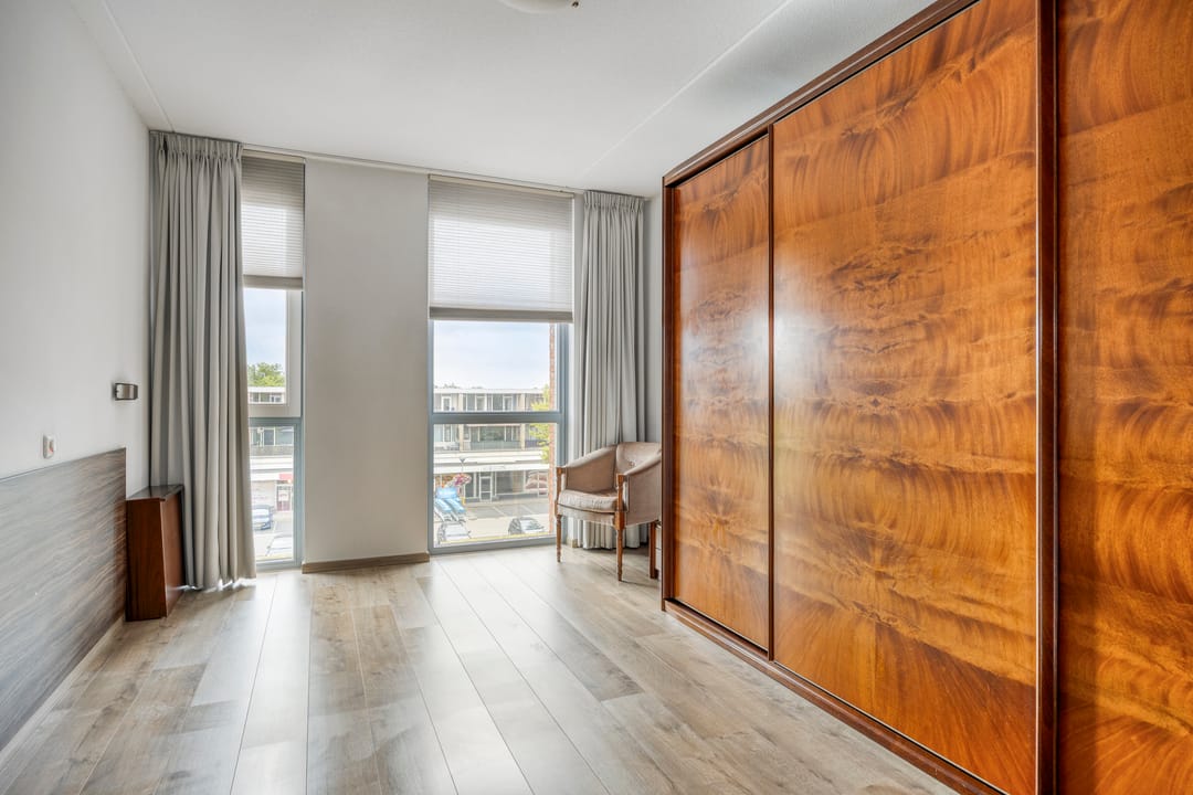 Foto 17 van Koningsschild 44