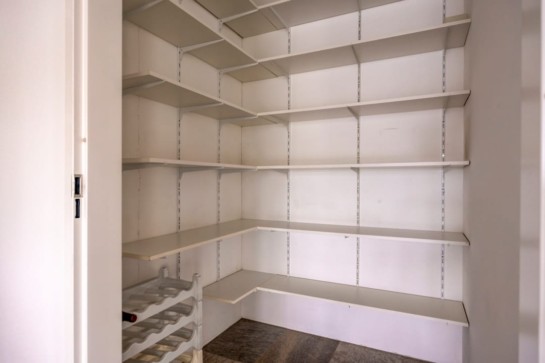 Foto 28 van Koningsschild 44