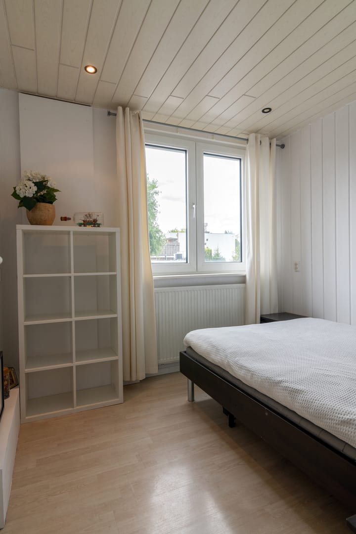 Foto 29 van Mgr. Paredisstraat 2