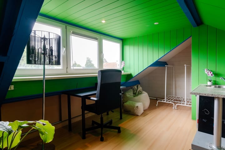 Foto 33 van Mgr. Paredisstraat 2