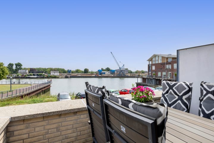 Foto 38 van Dorpsstraat 65