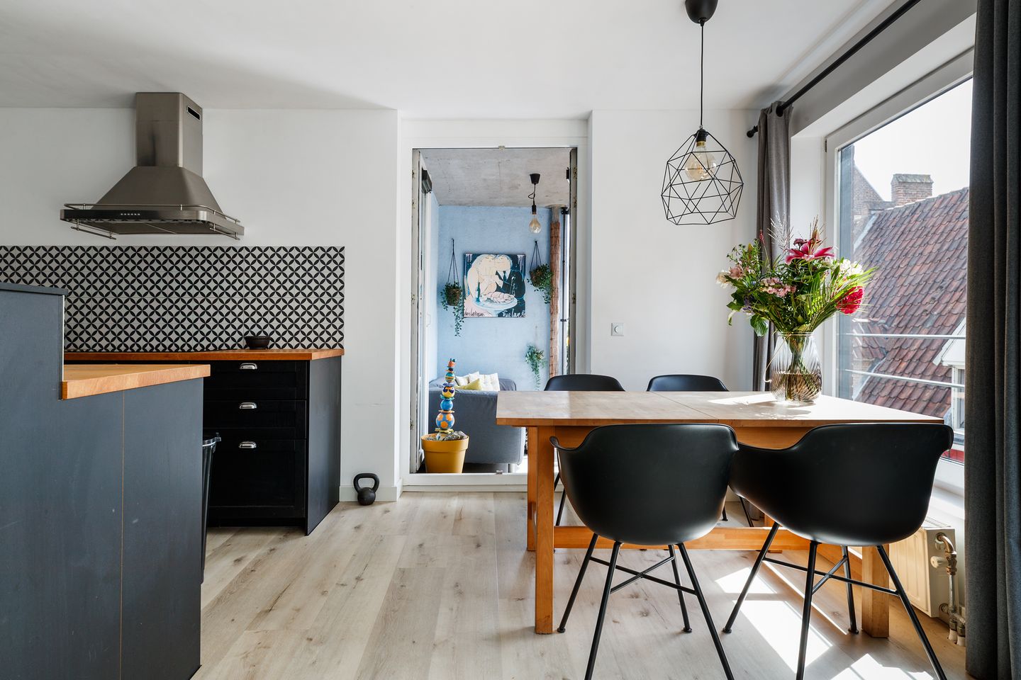 Photo 10 of Lieve Vrouwestraat 5-B