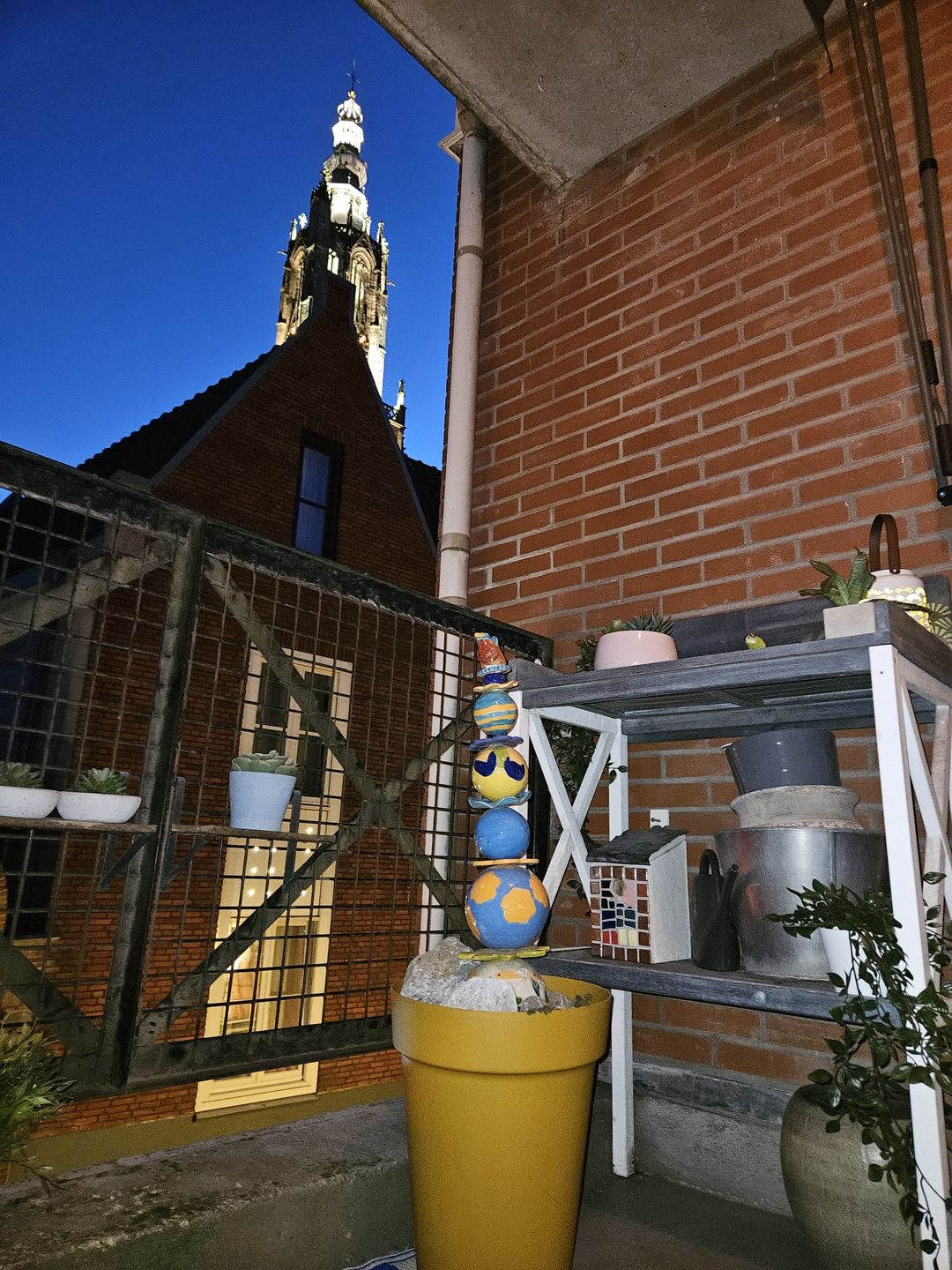 Photo 23 of Lieve Vrouwestraat 5-B