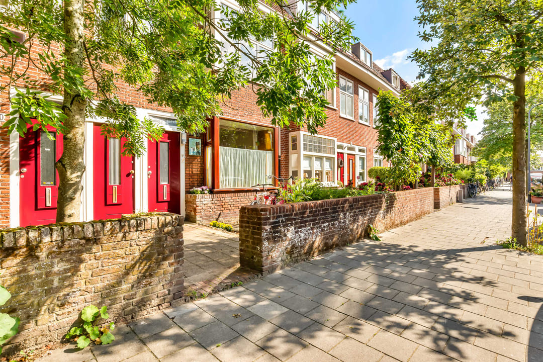 Photo 8 of Van Zeggelenstraat 108