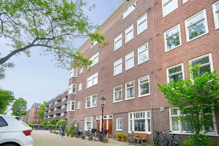 Photo 3 of Van Bossestraat 85-1