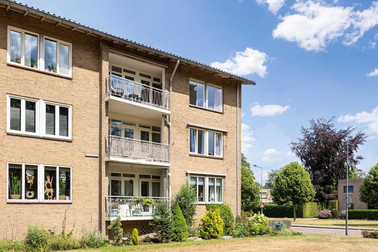 Foto 1 van Zuiderparkweg 256