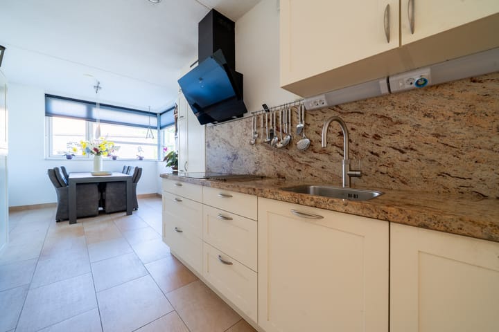 Foto 24 van Incastraat 1