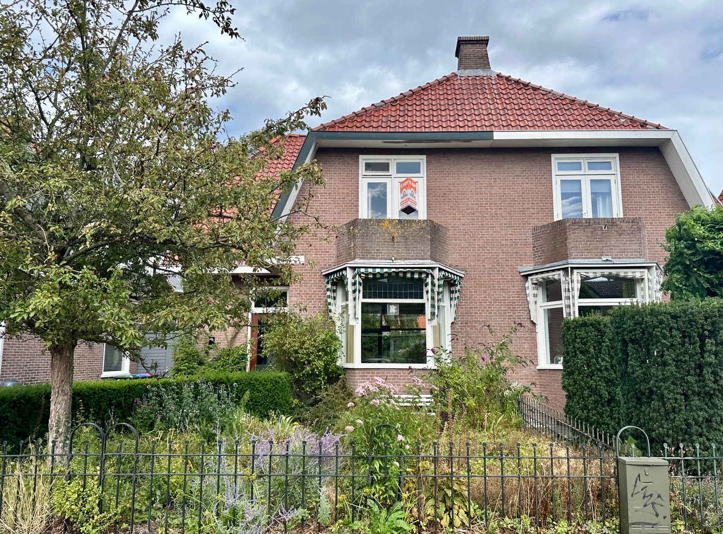 Foto 1 van Mr. P.J. Troelstraweg 46