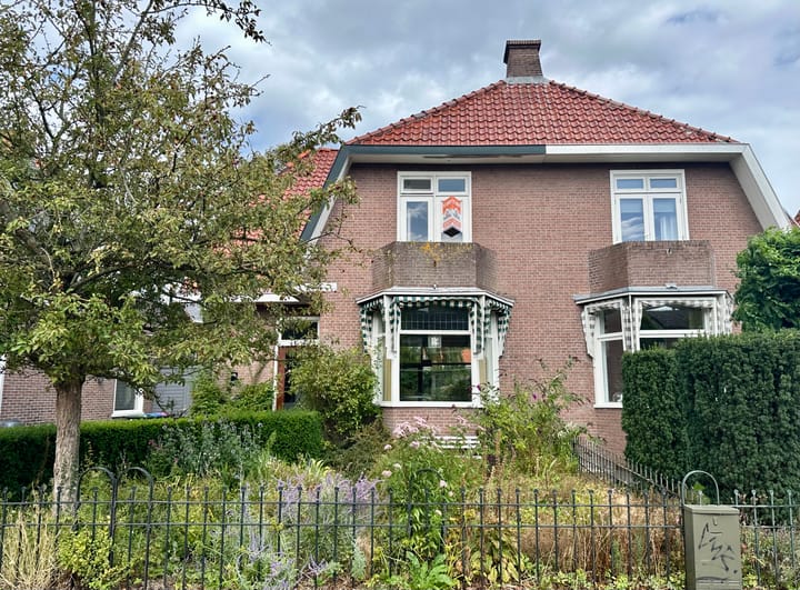 Foto 1 van Mr. P.J. Troelstraweg 46