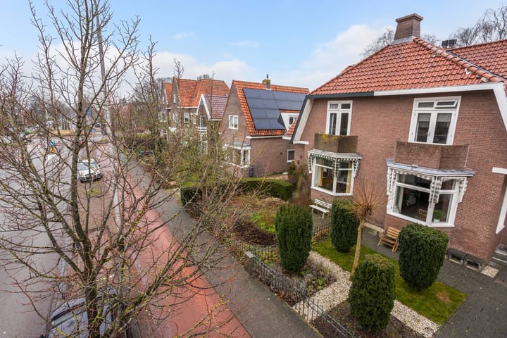 Foto 33 van Mr. P.J. Troelstraweg 46