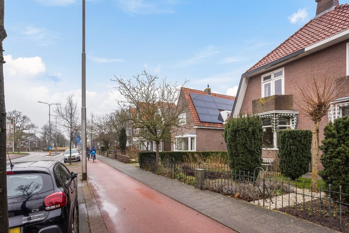 Foto 35 van Mr. P.J. Troelstraweg 46