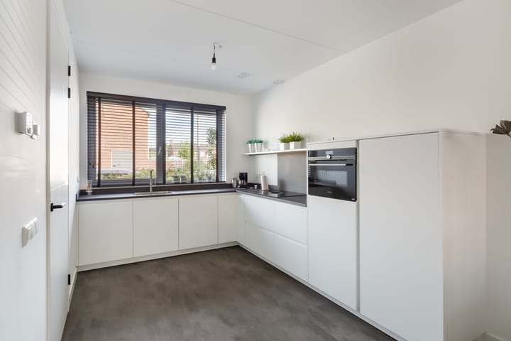 Foto 3 van De Ruyterstraat 27