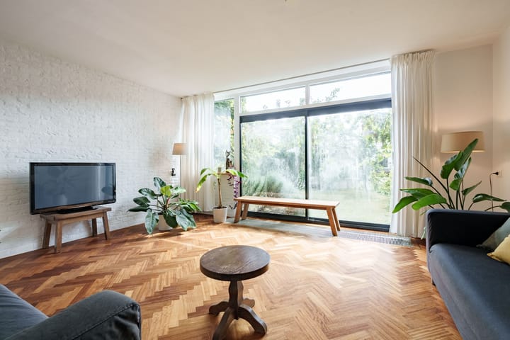 Photo 5 of Roghorst 21