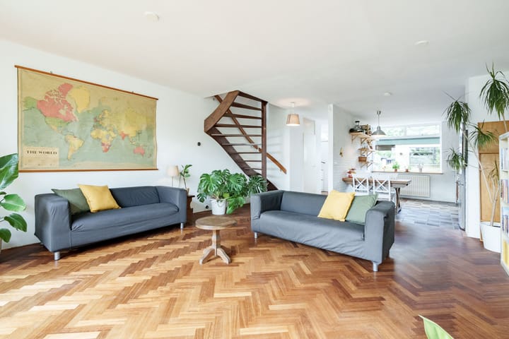 Photo 8 of Roghorst 21