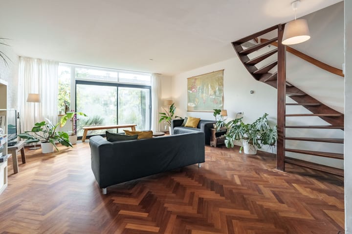 Photo 13 of Roghorst 21