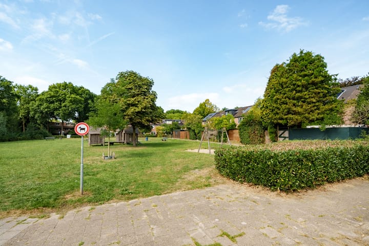 Photo 29 of Roghorst 21