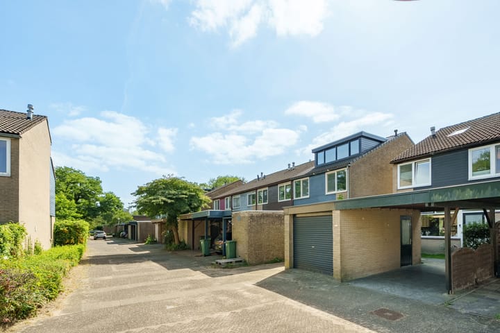 Photo 32 of Roghorst 21