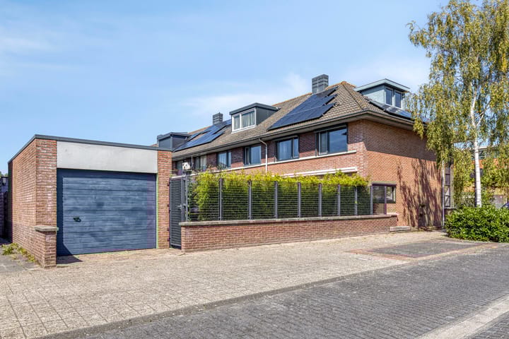 Foto 2 van John Raedeckerhof 113