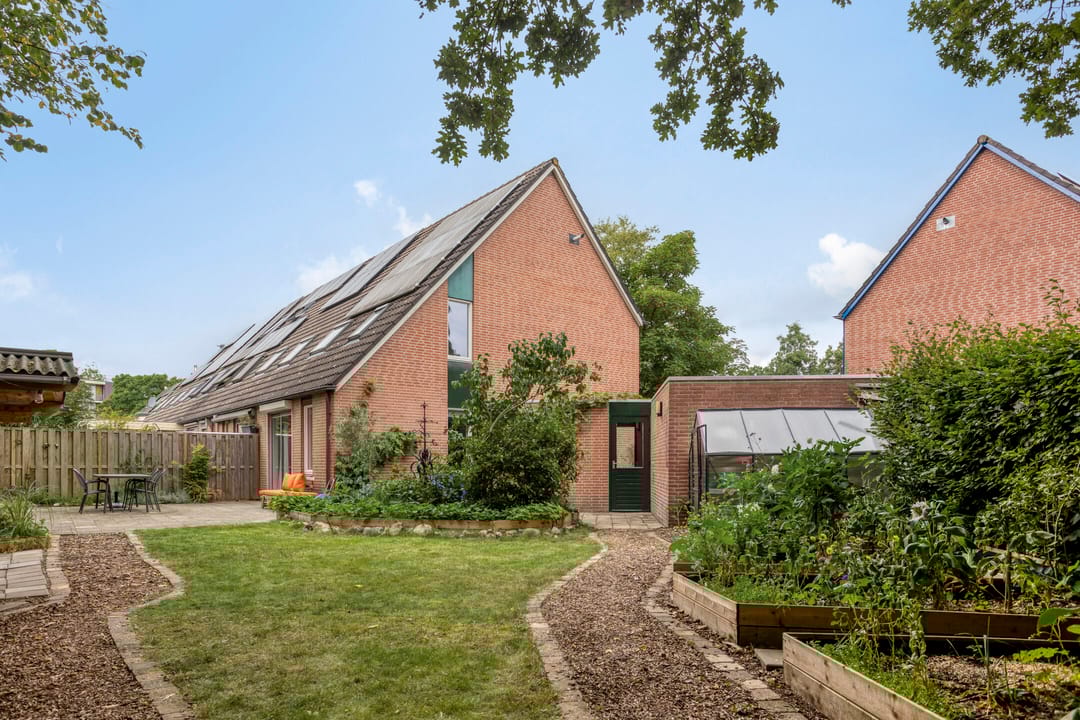 Foto 1 van Gijsbert van Oostveenstraat 17