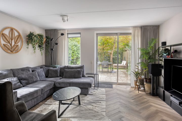 Foto 5 van Gijsbert van Oostveenstraat 17