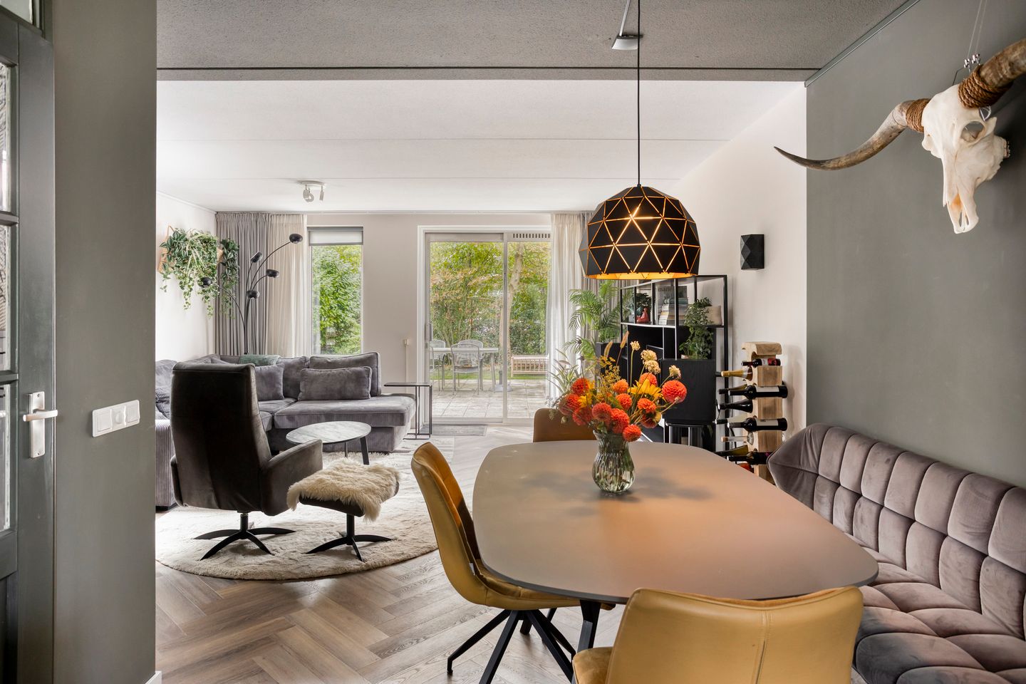 Foto 10 van Gijsbert van Oostveenstraat 17