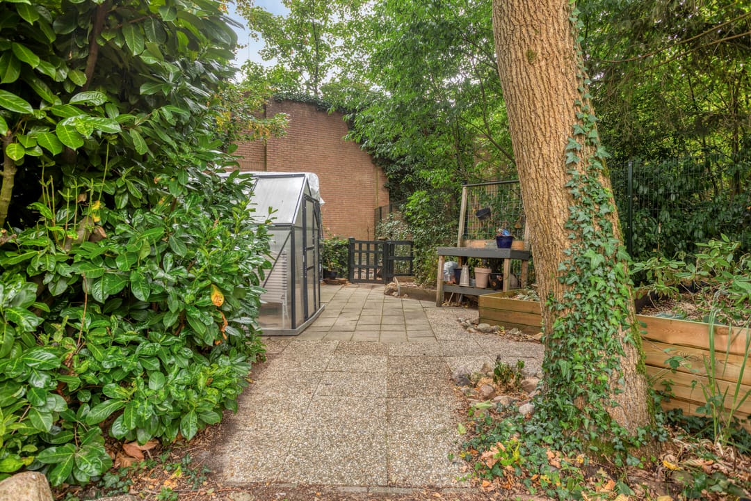 Foto 43 van Gijsbert van Oostveenstraat 17