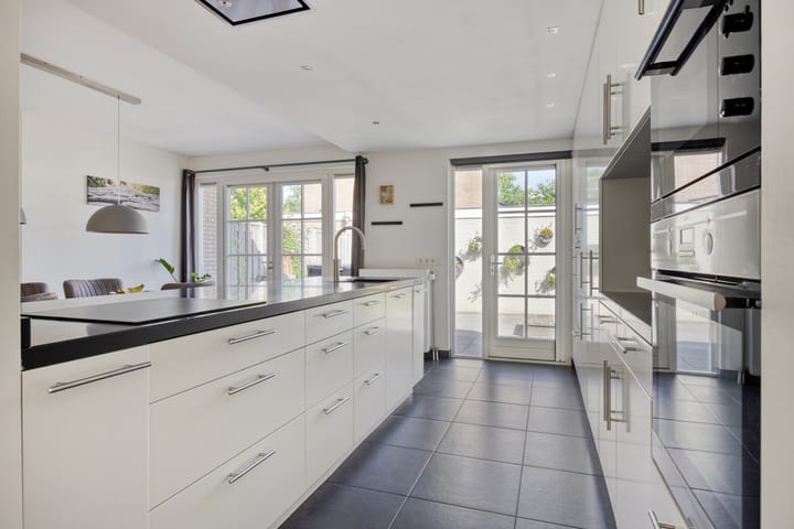 Photo 9 of Potgieterstraat 15