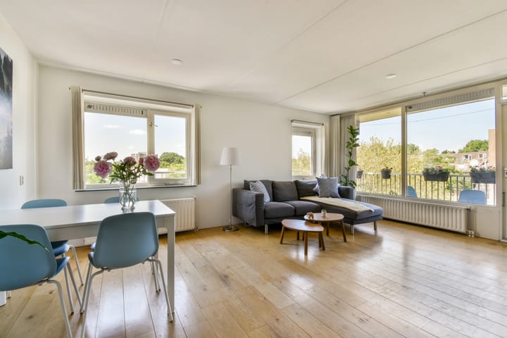 Foto 3 van Reizigersweg 35