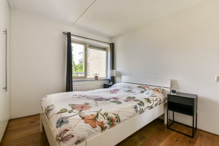 Foto 11 van Reizigersweg 35