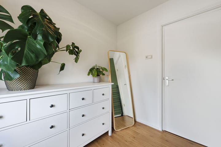 Photo 18 of Esdoornstraat 2-B