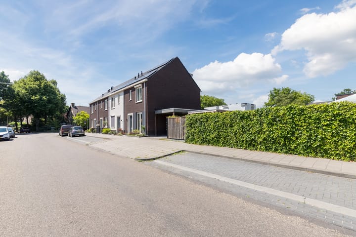 Foto 4 van Biezenbaan 7