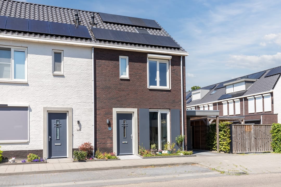Photo 8 of Biezenbaan 7