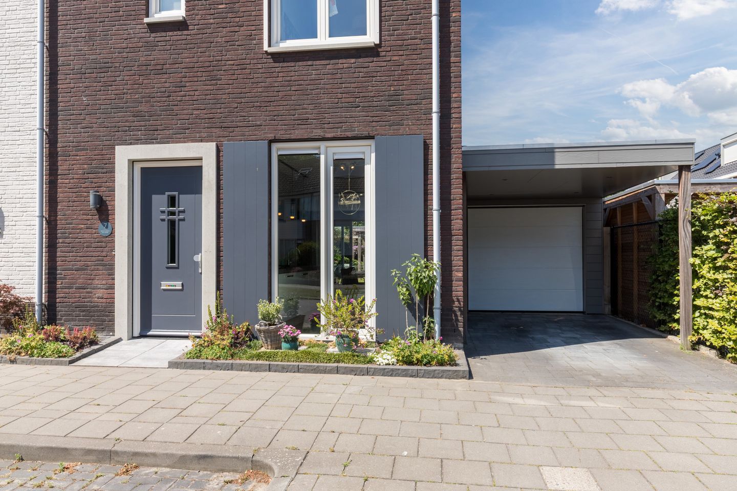 Photo 10 of Biezenbaan 7