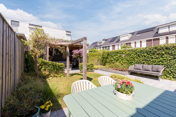 Foto 16 van Biezenbaan 7