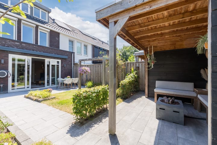 Foto 22 van Biezenbaan 7