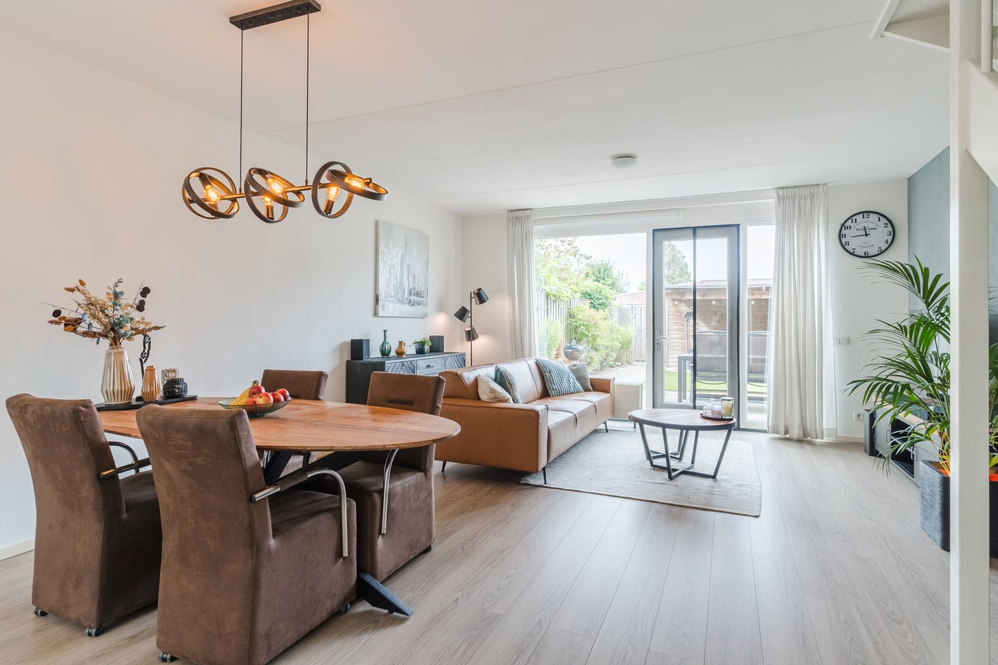 Foto 10 van Volmolenplein 2-A