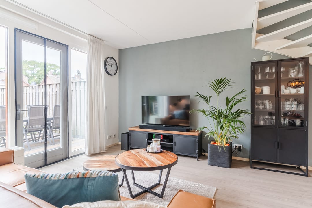 Foto 13 van Volmolenplein 2-A